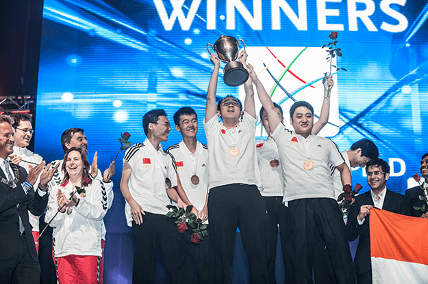 2014奥赛夺冠荣誉瞬间